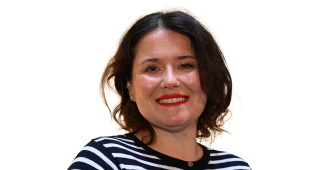 Yaiza Luengo Headshot